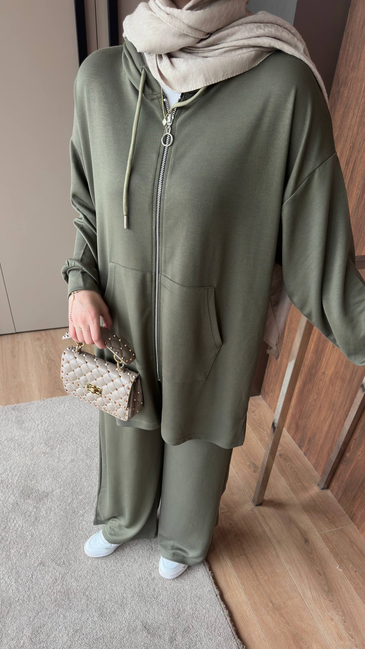Zipper Oysho Olive Set