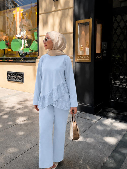 Baby blue Lace Oysho Set