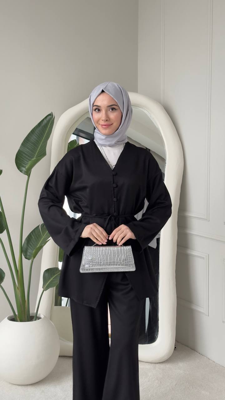 Luna Buttoned Two-Piece Luxury Set